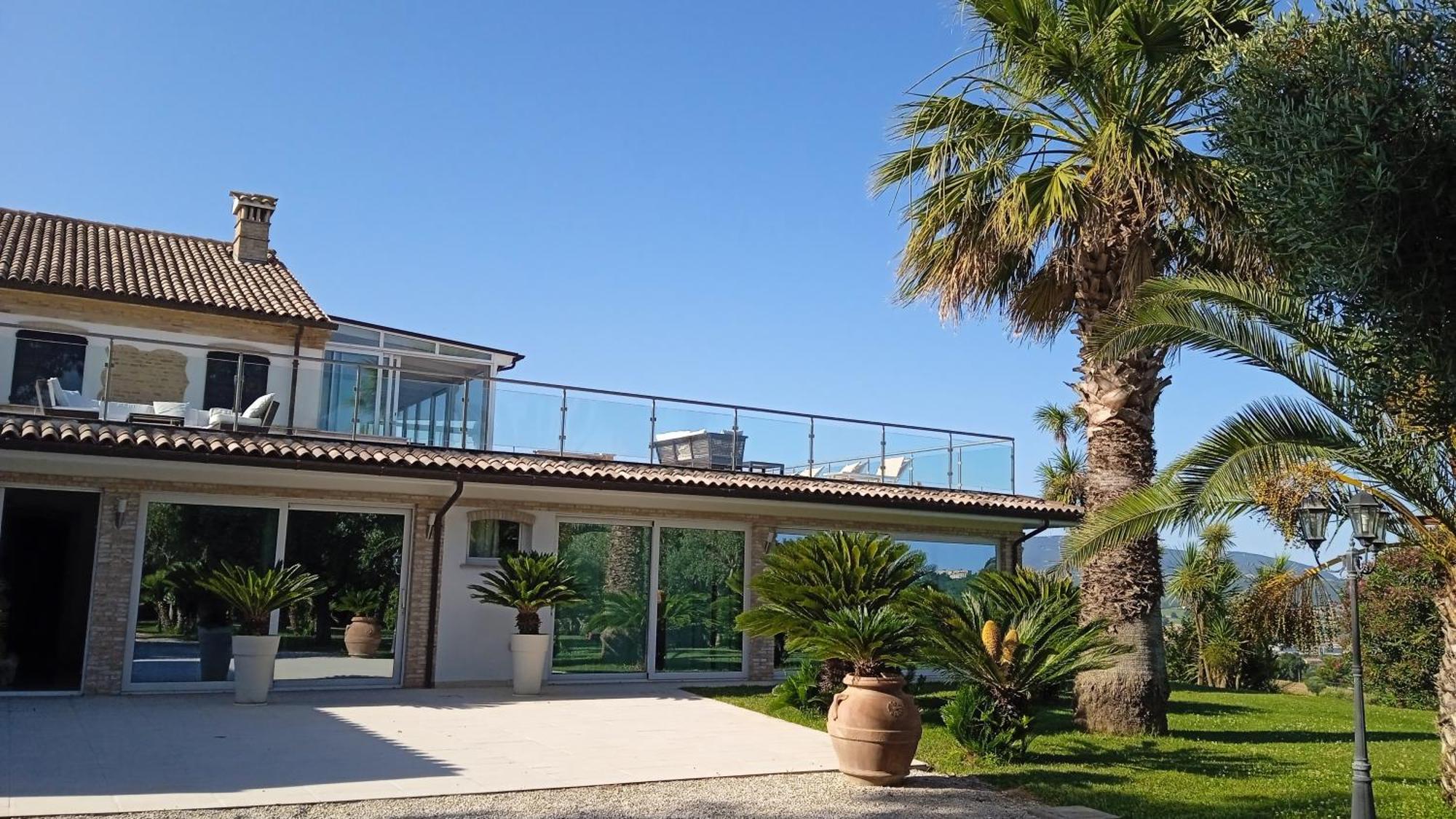 Villa Belvedere Degli Ulivi Озімо Екстер'єр фото